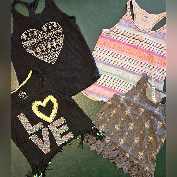 GIrls 4 Pack of Tanks - Picture 1 of 15